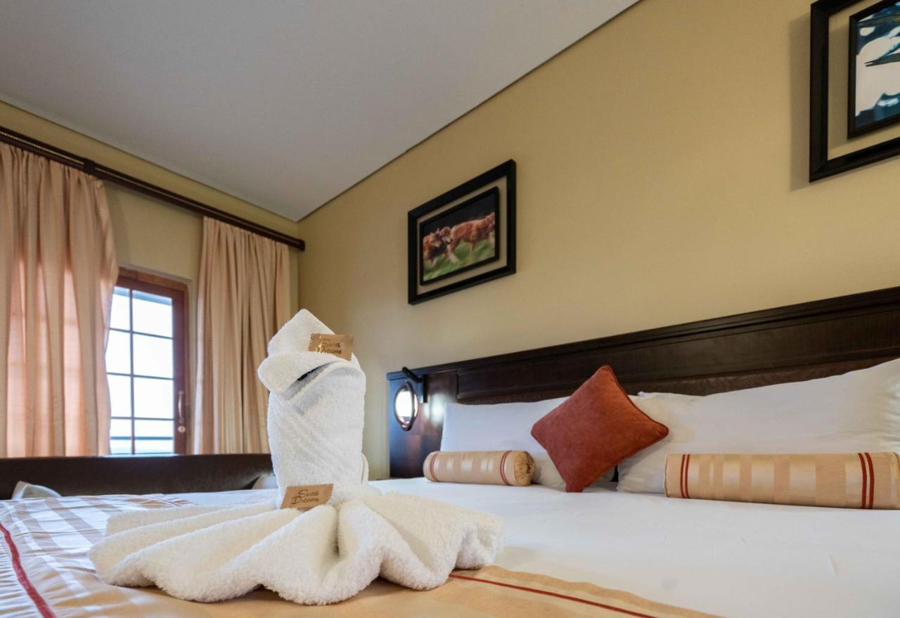 Big Valley Game Lodge Lobatse Exteriör bild